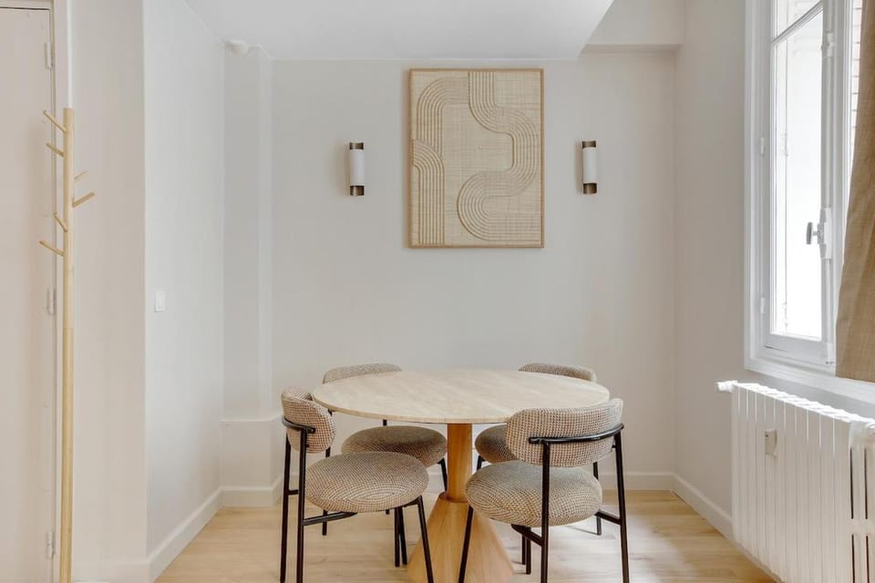 Elegant 1-Bedroom Apartment in Neuilly-sur-Seine Apartment in Levallois-Perret