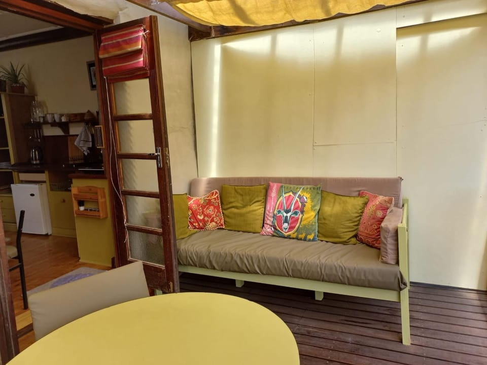 Serene, cosy stay with a mountain view Apartment in Western Cape