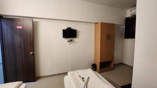 Saubhagya Elite Lodging Hotel in Maharashtra