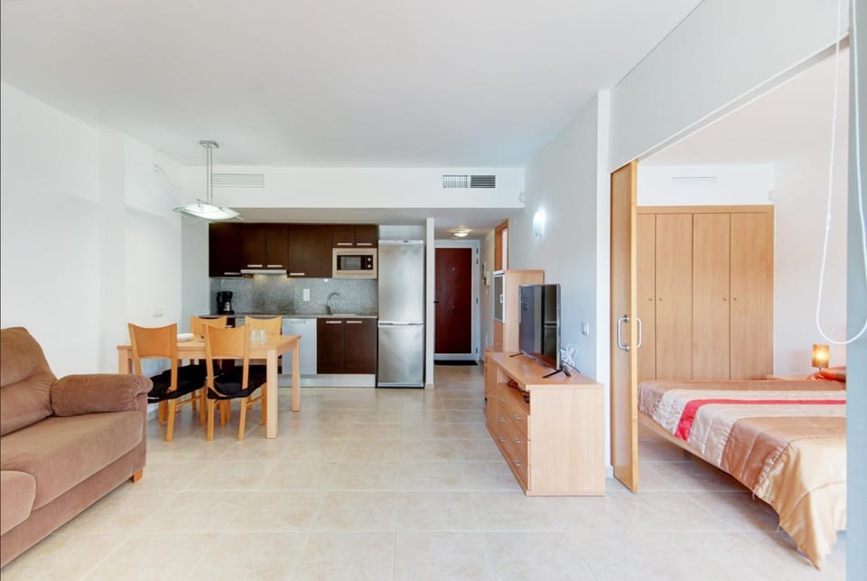 Global Immo 3379 Mestral BX 8 Apartment in Roses