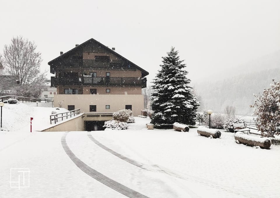 HT - Mansarda panoramica nel cuore di San Vito Apartment in San Vito di Cadore