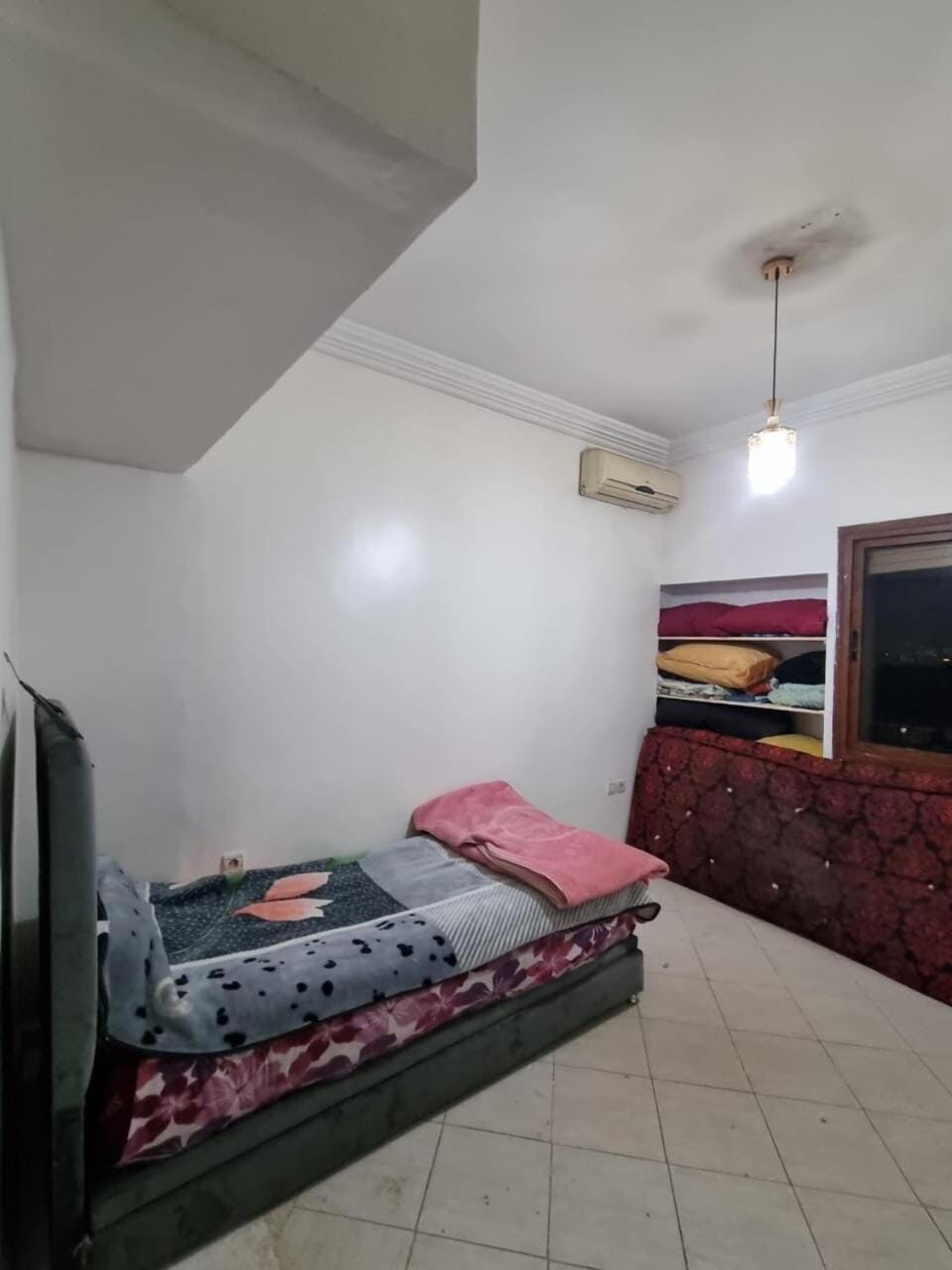 5 min from the field Apartment in Fes