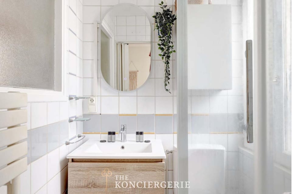Bright apartment in Le Marais Apartment in Paris
