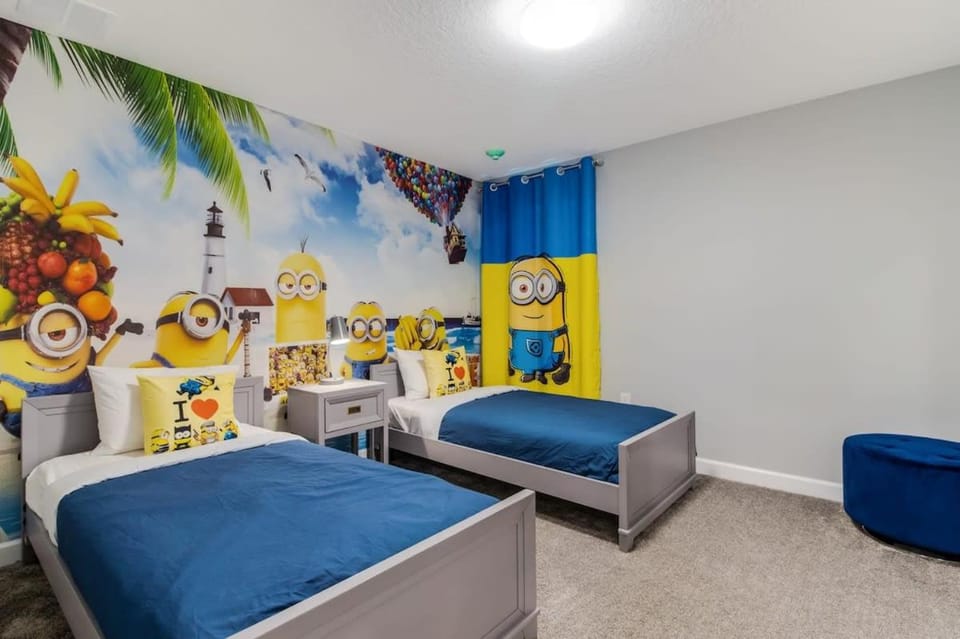 Your Beautiful Hideaway 9-Bedroom Luxury Villa Villa in Kissimmee