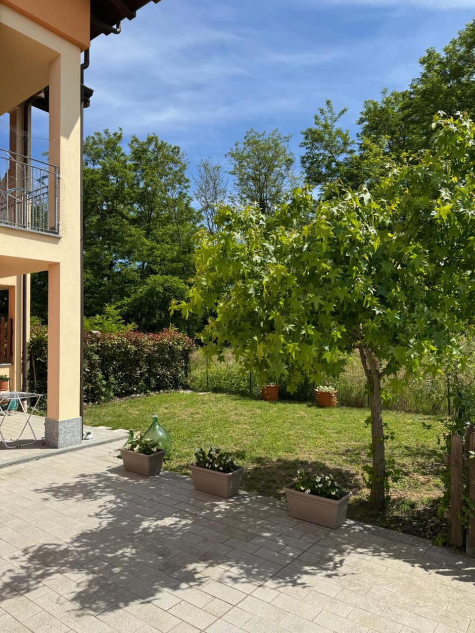 Welcome Home Serravalle - private parking and garden Apartment in Lombardy