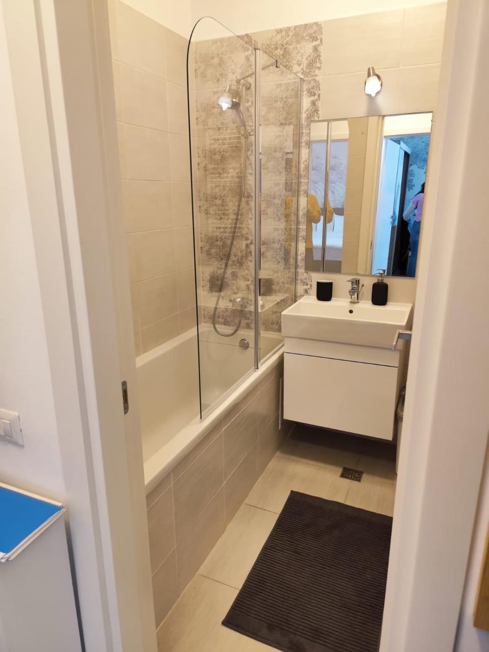 Shower, Bathroom, Bath