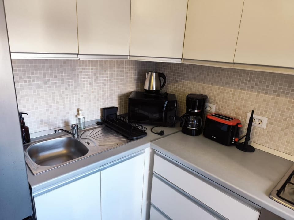Coffee/tea facilities, Kitchen or kitchenette, toaster