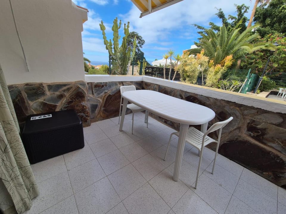 Windsor Pool Studio Apartment in Costa Adeje