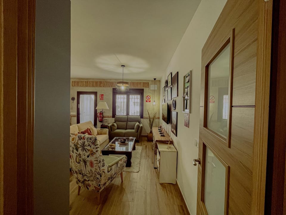 TV and multimedia, Living room, Photo of the whole room