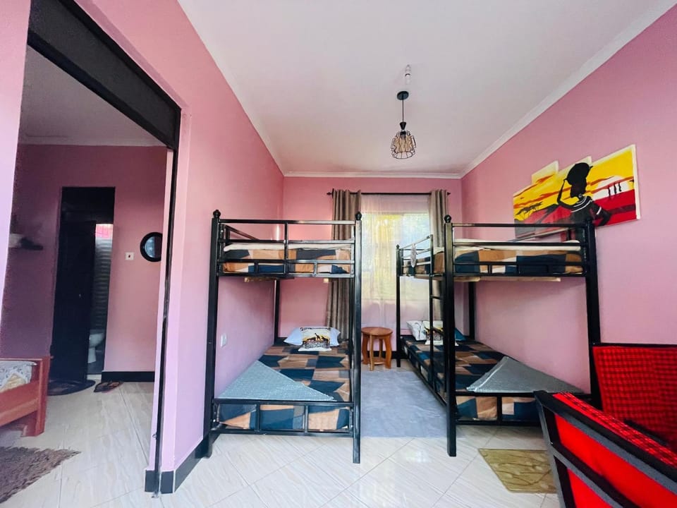 Bedroom, bunk bed