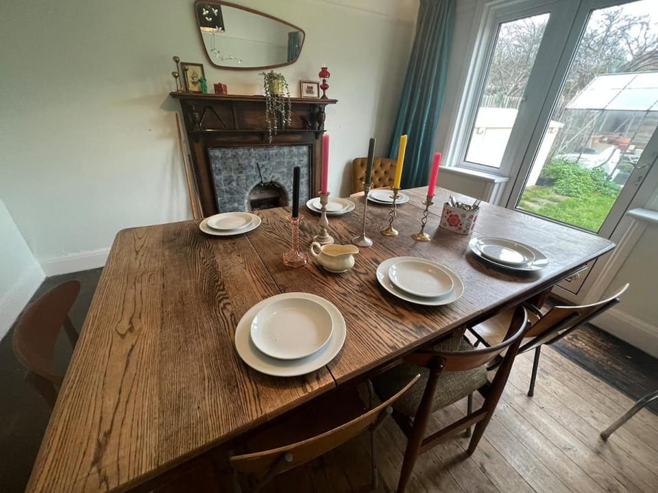 Seaview House, Westgate Family Getaway House in Margate