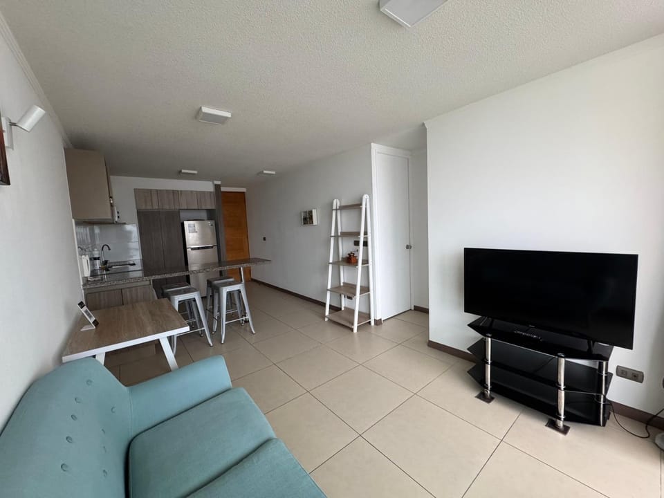 Communal lounge/ TV room, Living room, Seating area, Dining area