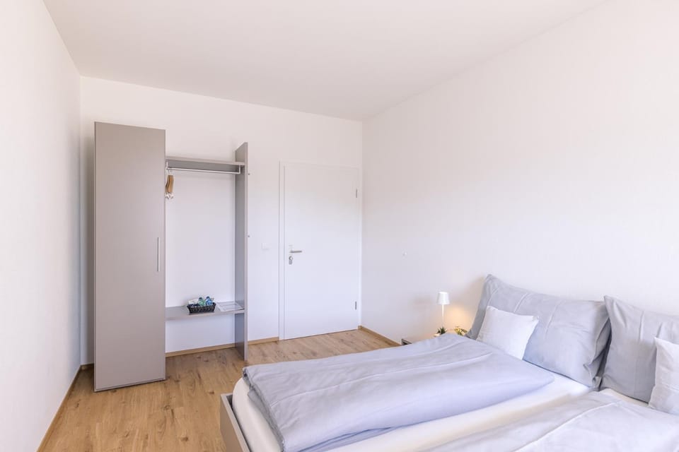 Bed, Photo of the whole room, Bedroom, wardrobe