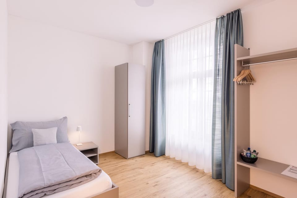 Bed, Bedroom, wardrobe