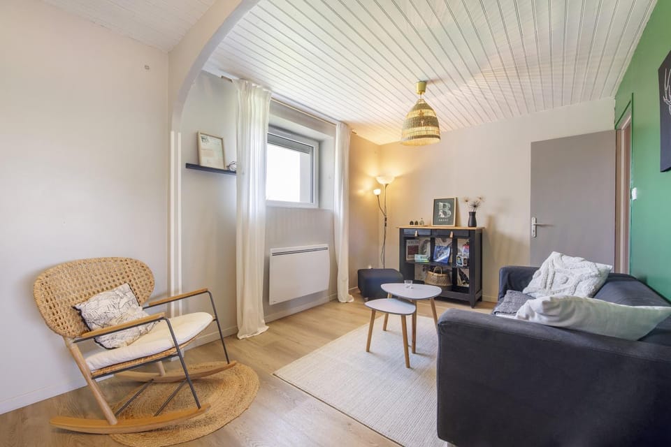 Property building, Living room