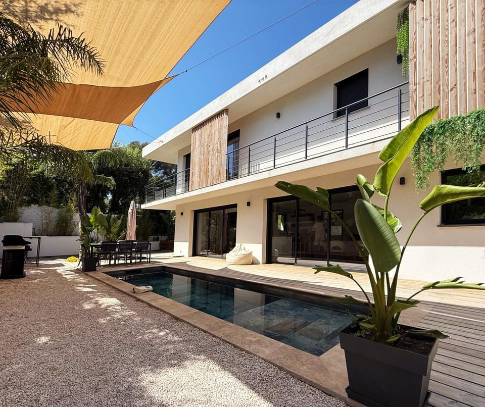 Pool view
