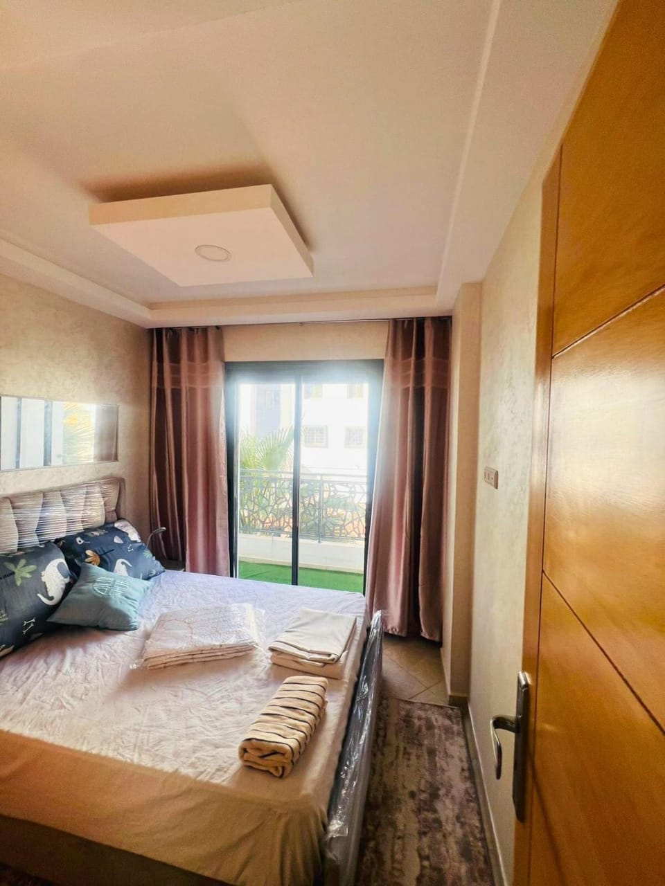 Bedroom, wardrobe