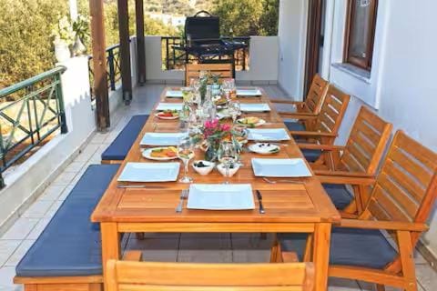 BBQ facilities, Balcony/Terrace, Dining area