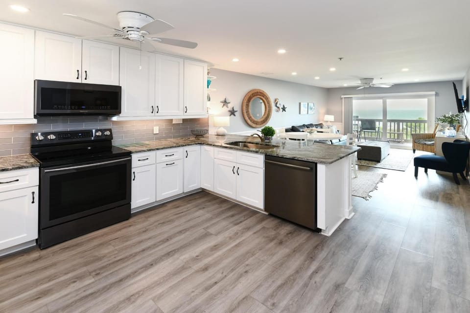 Sea Shadow 103 House in Surfside Beach