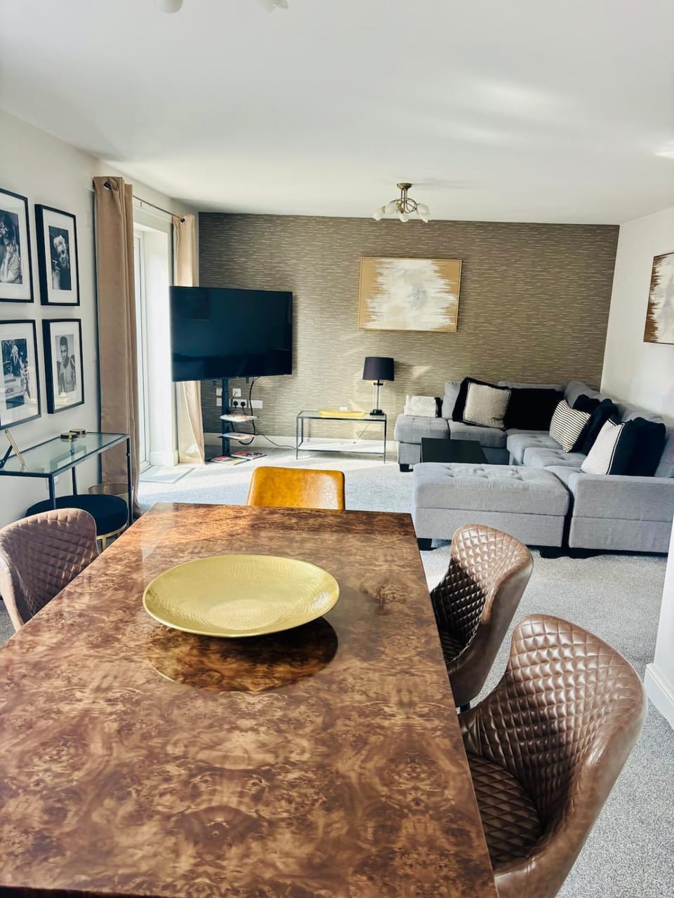 Damson Manor - Luxury 5 Bed - NEC Airport House in Solihull
