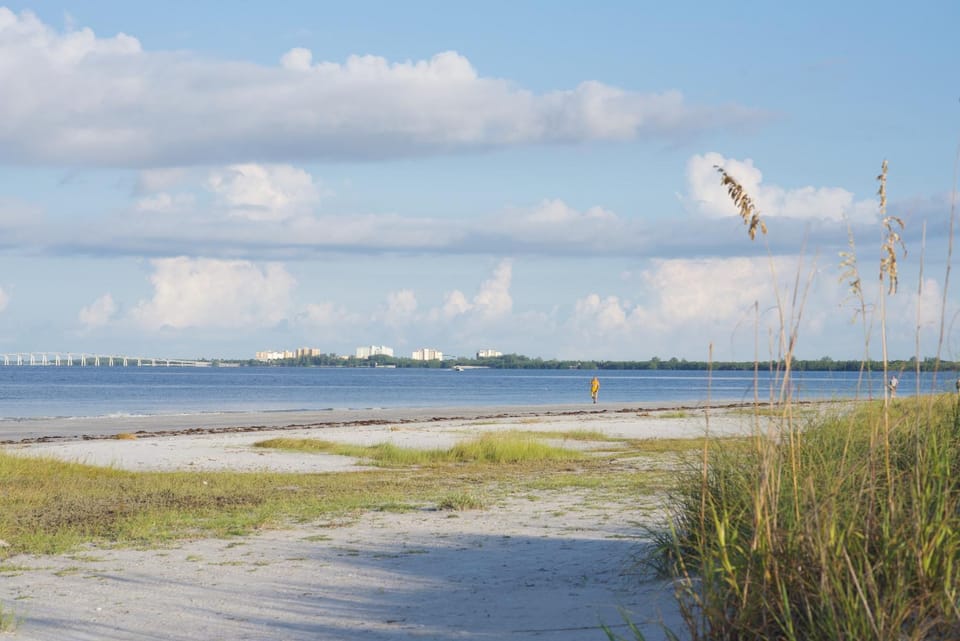 Beach Nuts by Sun Palace Vacations House in Estero Island
