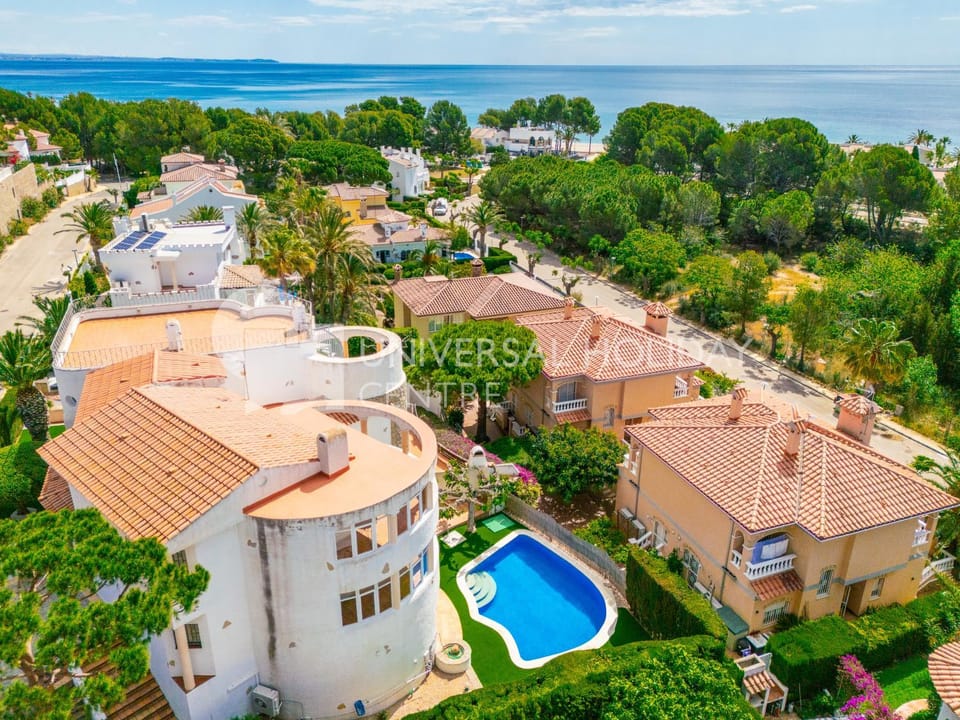 Property building, Bird's eye view