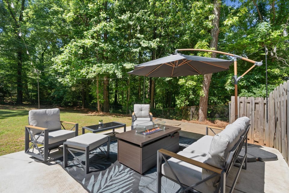 Patio, Seating area