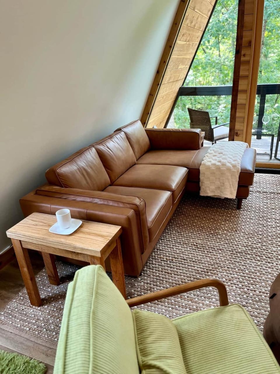 White Oak Haven-Cozy Forest A-frame near Bentonville House in Rogers