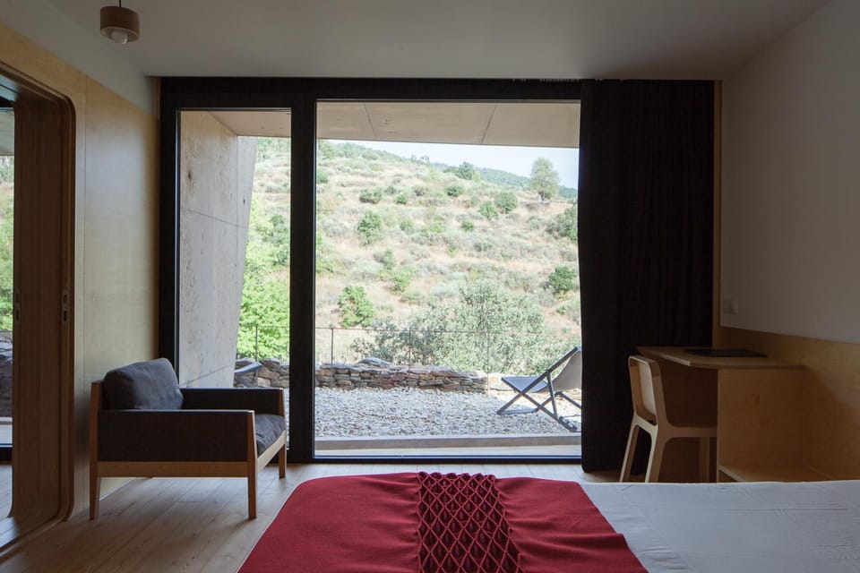 Balcony/Terrace, Bedroom, Garden view, Mountain view, Pool view, Family, Family
