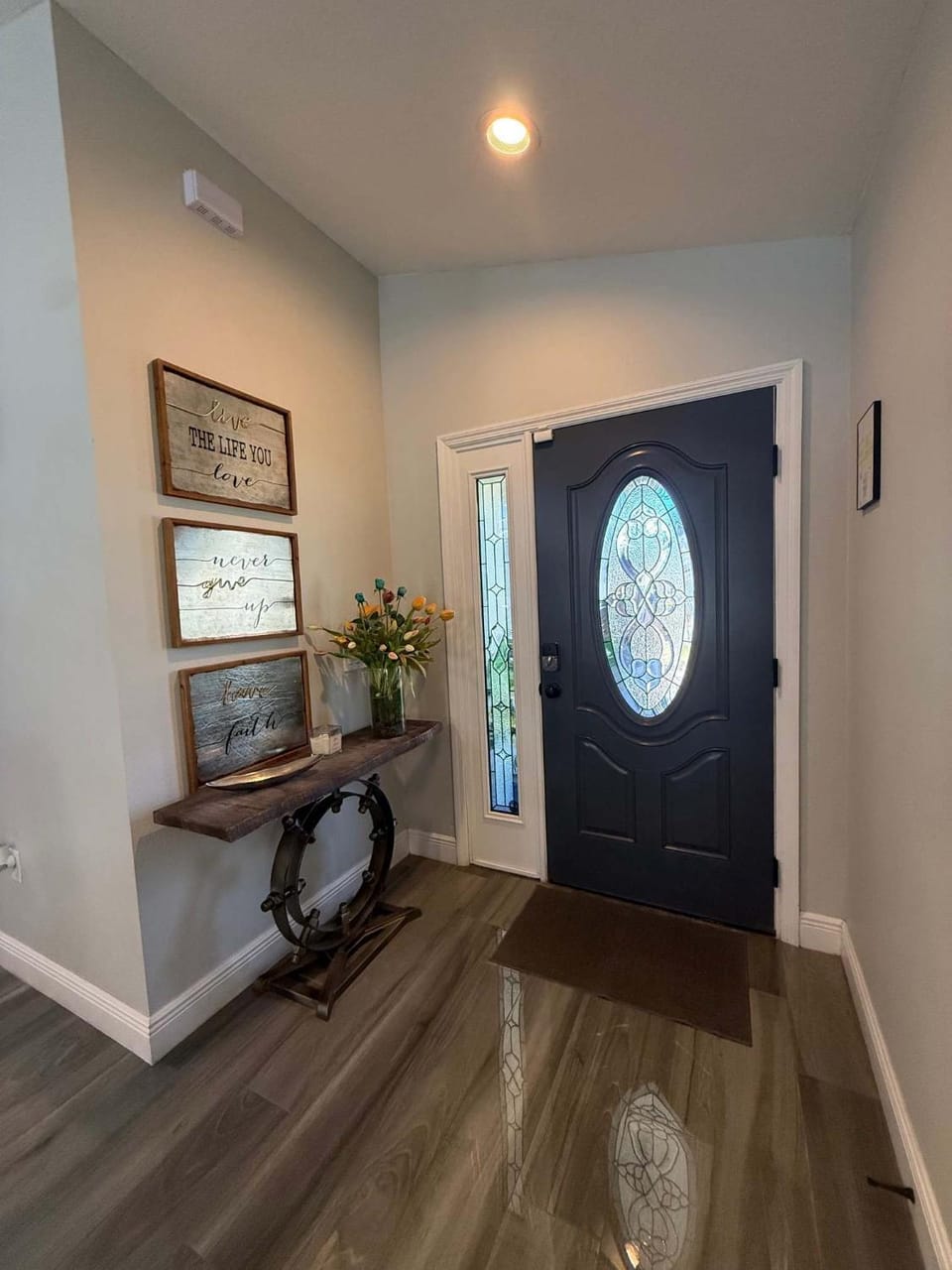 Beautifully Remodeled Pool Home in Southern Dunes Villa in Haines City