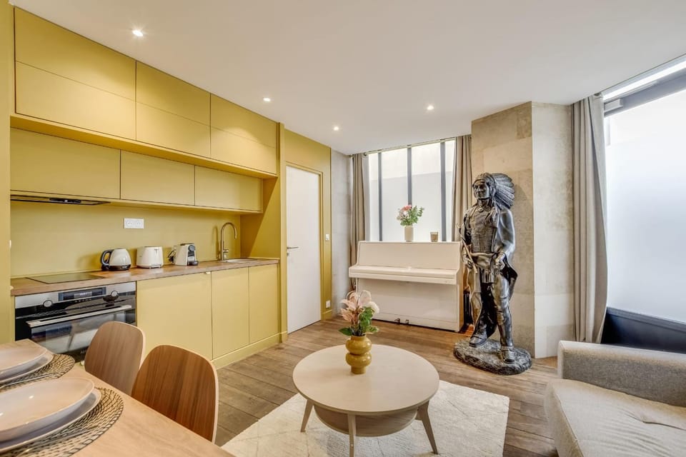 The Musical Treasure - 4P - Montparnasse station Apartment in Paris