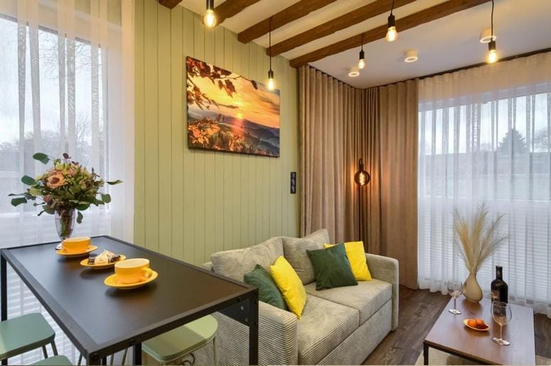 Living room, Seating area, Dining area