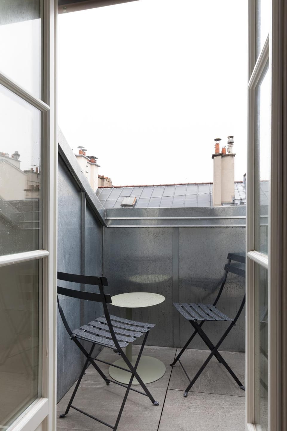 Nid Sous les Toits, Studio Proche Louvre Apartment in Paris