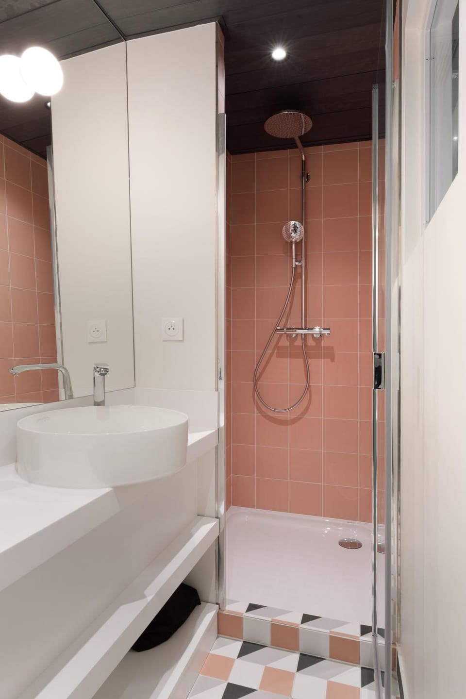 Nid Sous les Toits, Studio Proche Louvre Apartment in Paris