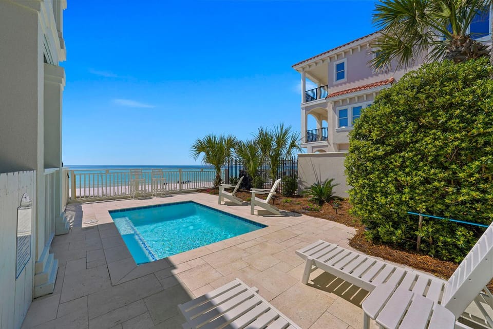 Casa Madalena- Large Secluded Beachfront Home with Private Pool & Direct Beach Access House in Miramar Beach