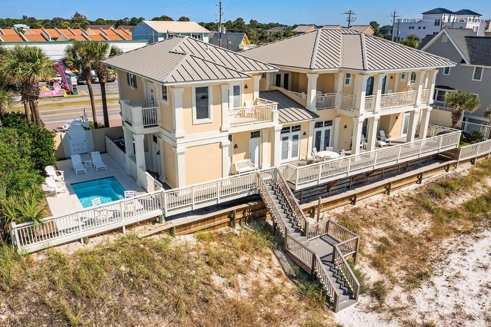 Casa Madalena- Large Secluded Beachfront Home with Private Pool & Direct Beach Access House in Miramar Beach