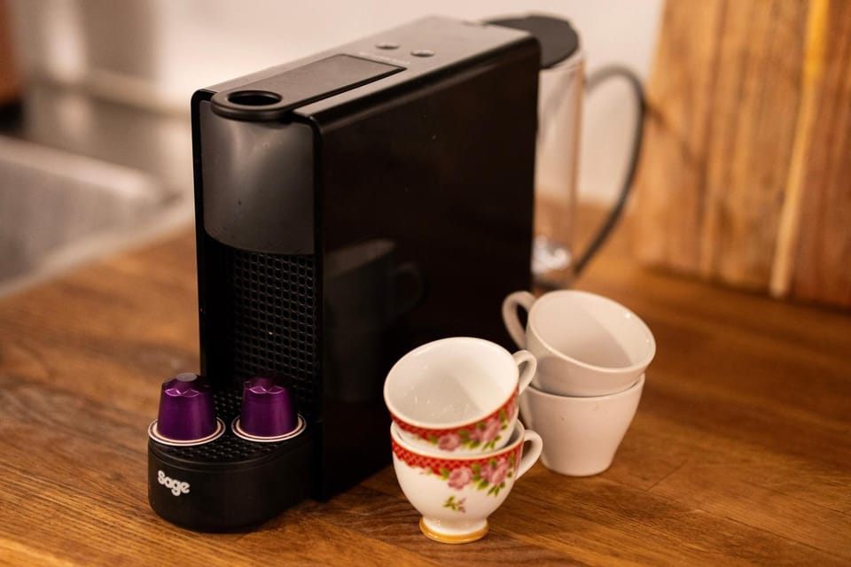 Coffee/tea facilities, kitchen