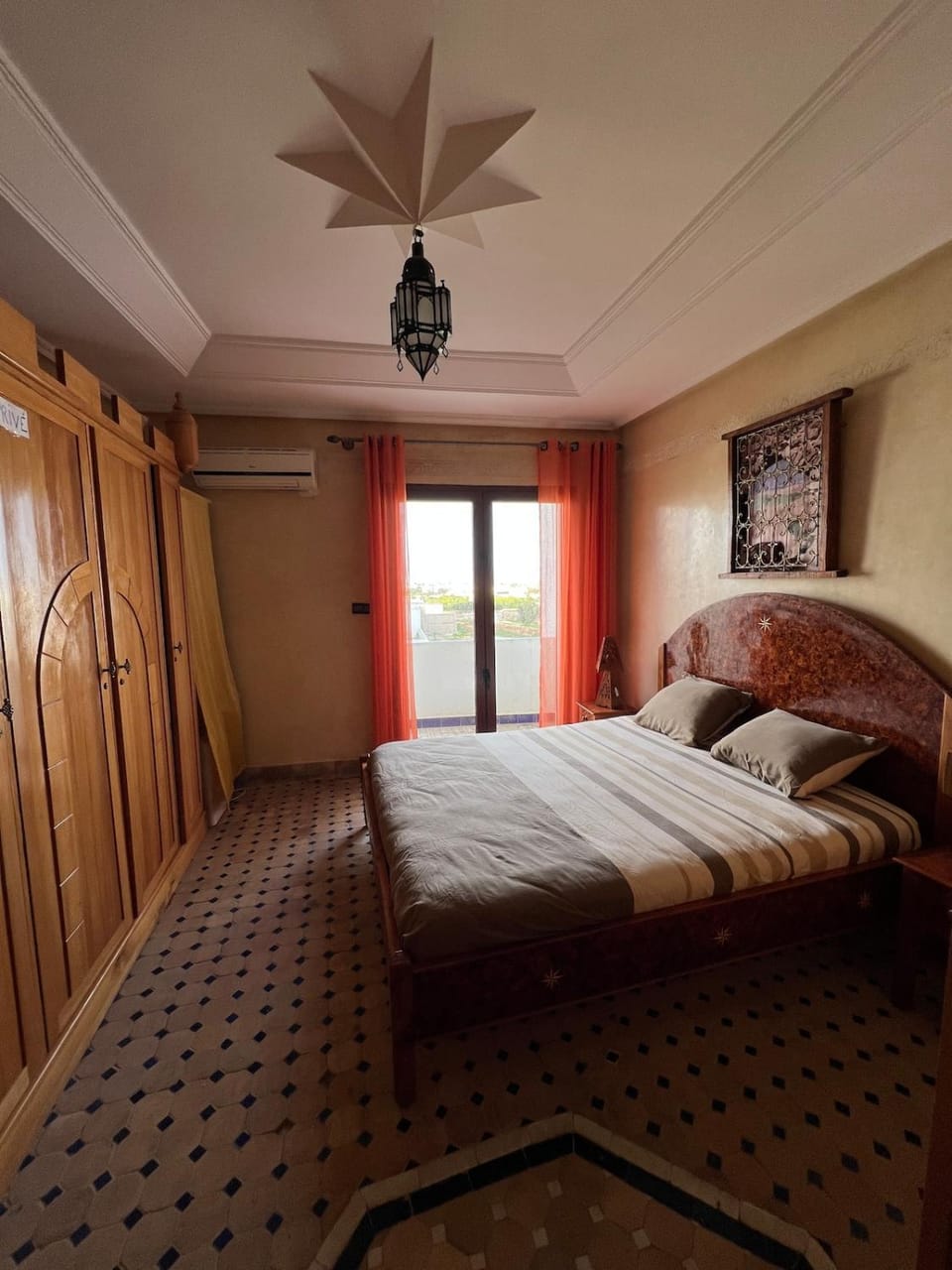Bed, Photo of the whole room, Bedroom, wardrobe