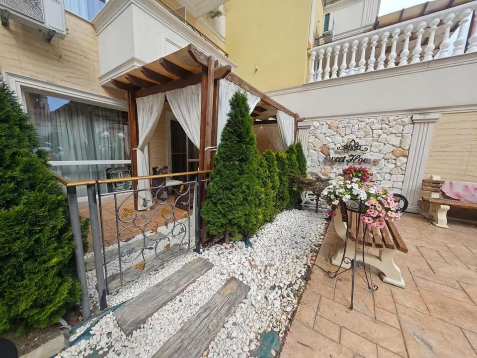 Луксозно Студио Сладък Дом в Слънчев бряг Vacation rental in Sunny Beach