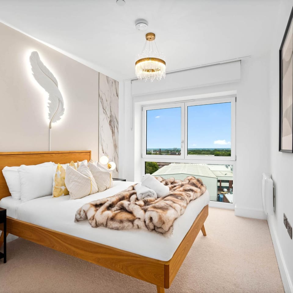 Bed, Photo of the whole room, Bedroom