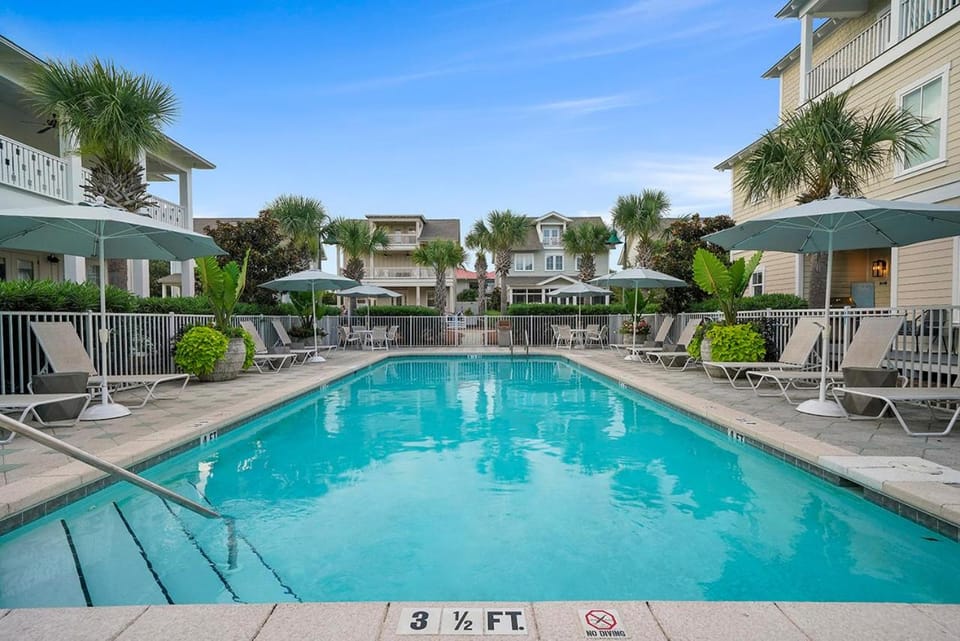 Driftwood - Vacation Home Near the Beach with a Large Outdoor Area House in South Walton County