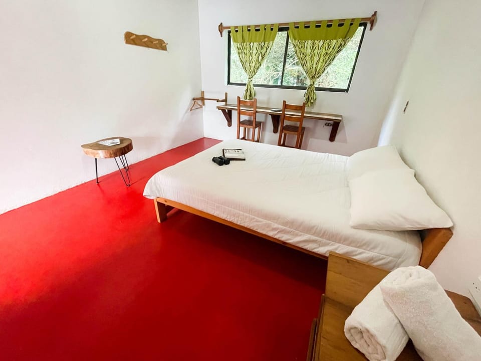 Bed, Photo of the whole room, Bedroom, hair dresser