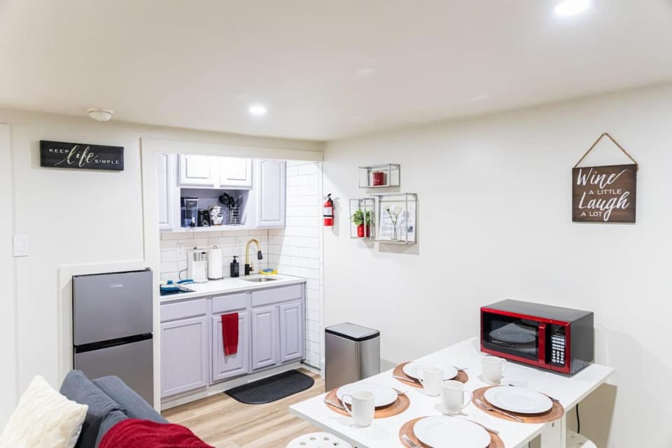 Cozy and Convenient Studio with 3 beds 10 Minutes to NYC Apartment in Weehawken