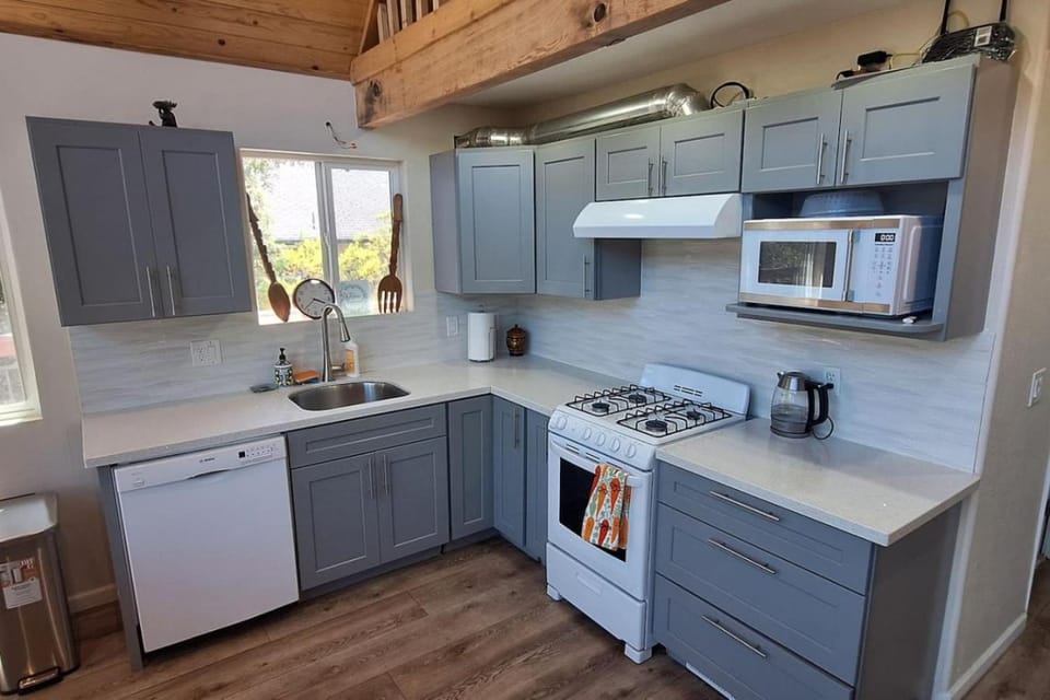 Top of the World by Yosemite Free WiFi Best Views House in Groveland