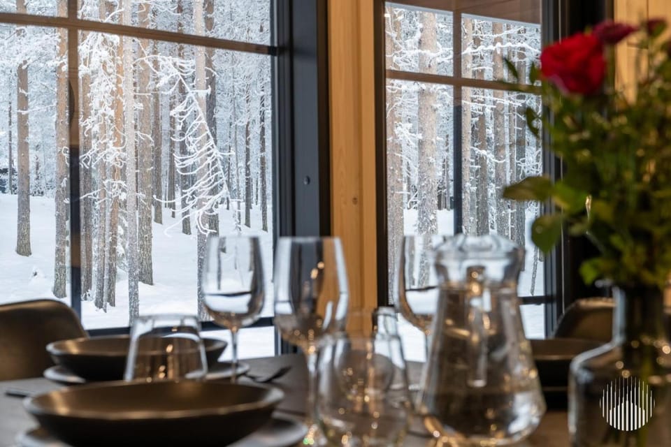 Winter, Dining area