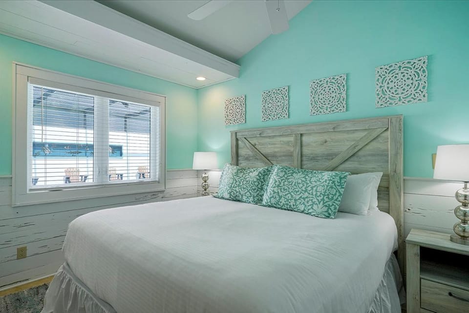 Gulf Escape - 30A Beach House Near the Beach with a Large Pool Space House in Seacrest