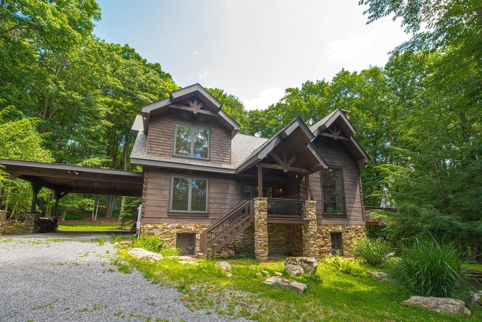 Bear WISPerer House in Deep Creek Lake