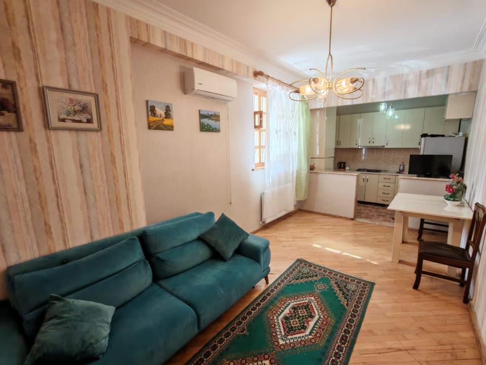 Virsaladze Apartment in Tbilisi, Georgia