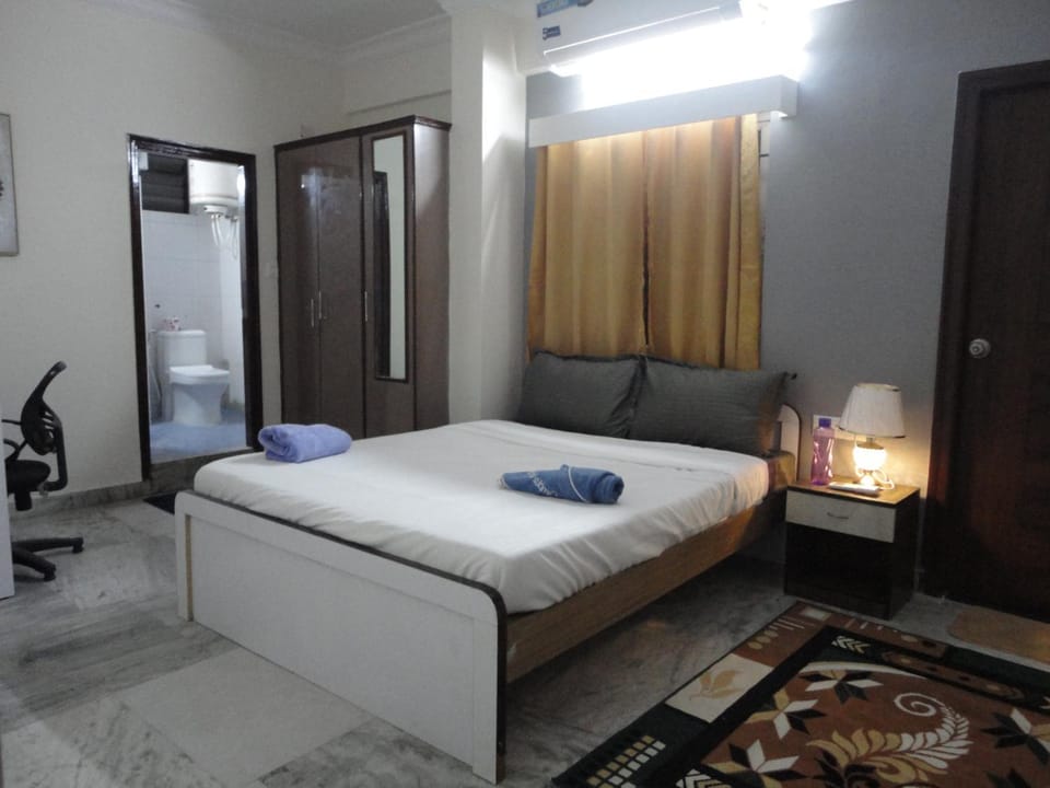 Bed, Bedroom, wardrobe