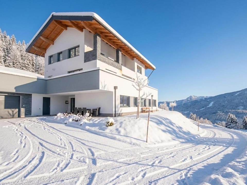 Property building, Winter